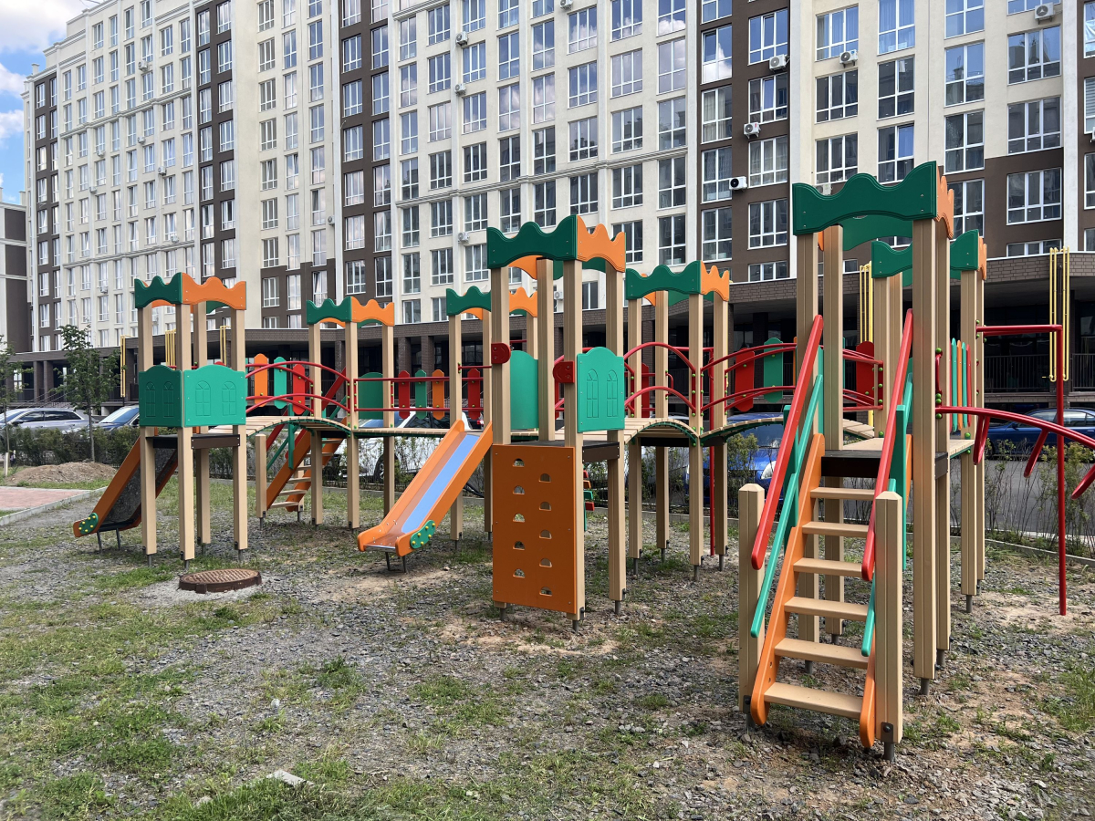 Увага, Крюківщина! Ваш двір офіційно "прокачано"!