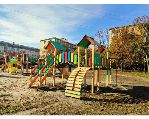 Комплекс дитячий спортивно -ігровий "Три башти" - фото 3