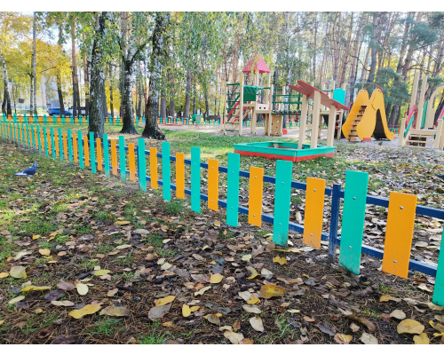 Огорожа кольорова різнорівнева. - фото 3