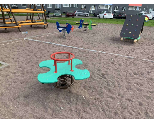 Гойдалка на пружині - фото 3 Гойдалка на пружині - фото 3